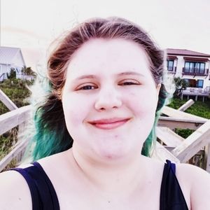 Meet your Posher, Lily